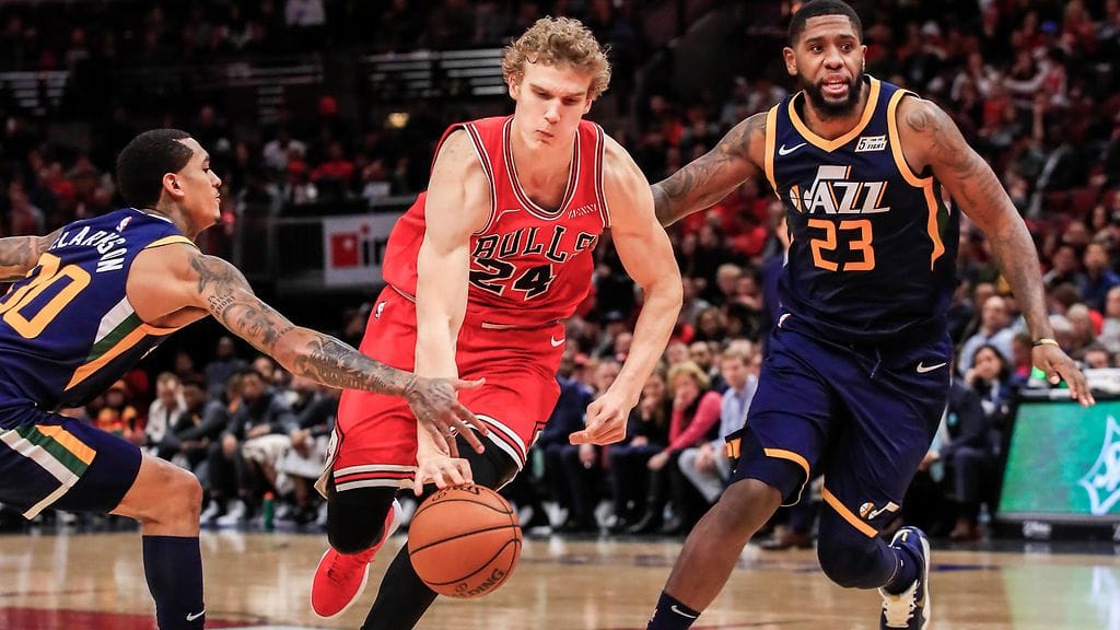 Lauri Markkanen nakutti 18 pistettä Utah Jazzia vastaan.
