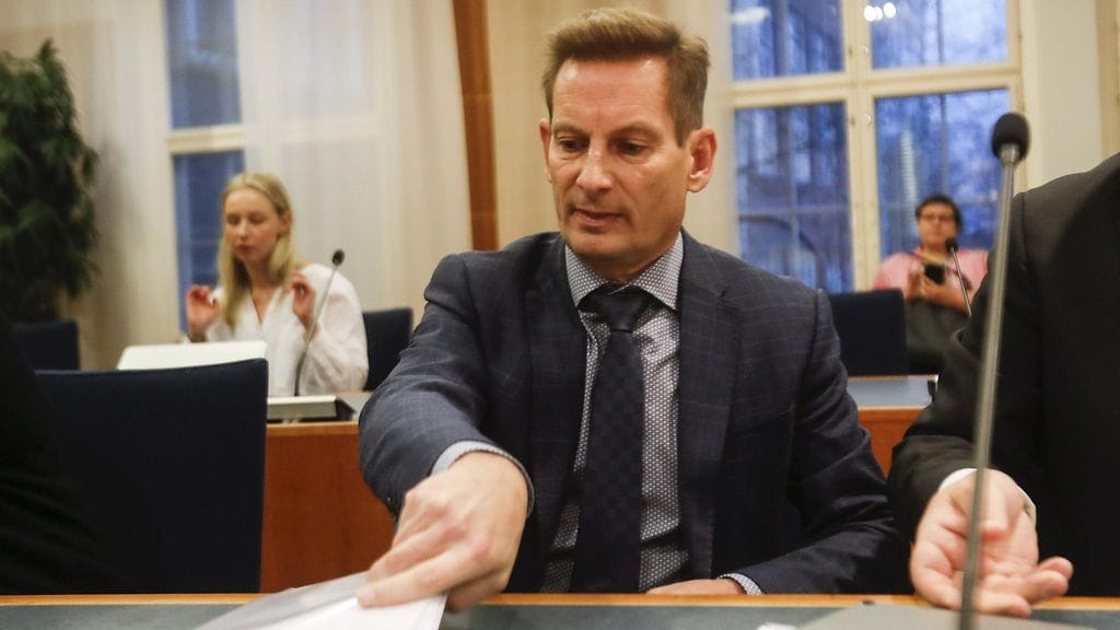 Pirkanmaan käräjäoikeudessa alkoi 21. marraskuuta 2019 Alma Median toimitusjohtaja Kai Telanteen (kuvassa) ja henkilöstöjohtaja Virpi Juvosen työsyrjintäsyytteiden käsittely.