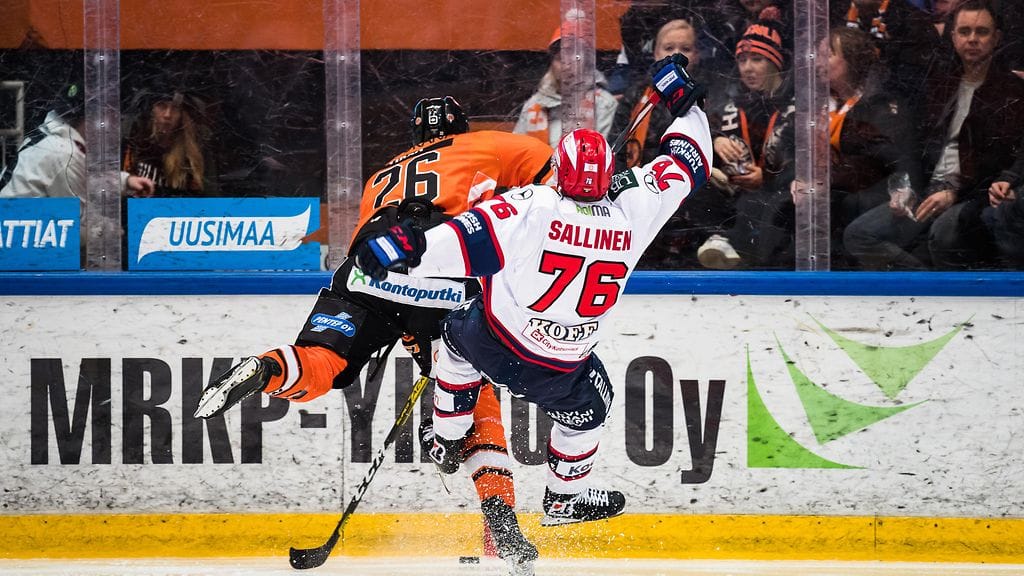 Liigan jokasyksyinen taklauskeskustelu johti joulukuussa taklaussanktioiden tiukentumisiin.