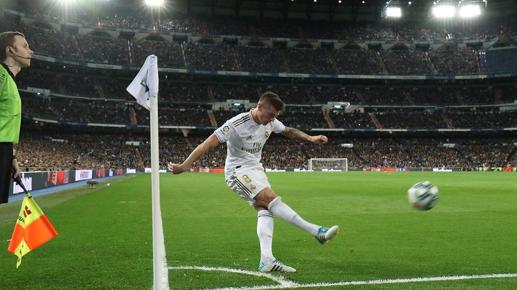Toni Kroos tunnetaan erikoistilanteiden mestarina.