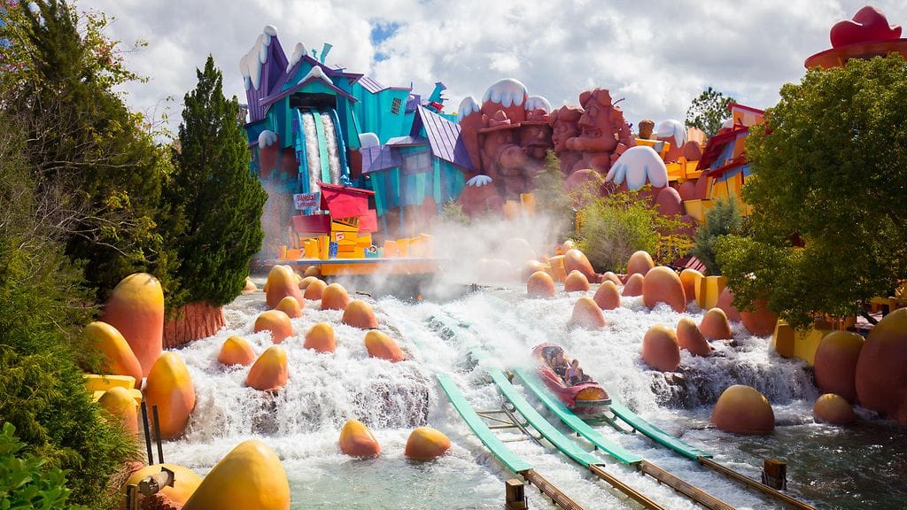 Ocean Florida maksaa työntekijälle noin 4000 dollaria eli noin 3600 euroa siitä hyvästä, että tämä ystävineen testaa Floridan Orlandossa sijaitsevat huvipuistot ja raportoi kokemastaan.