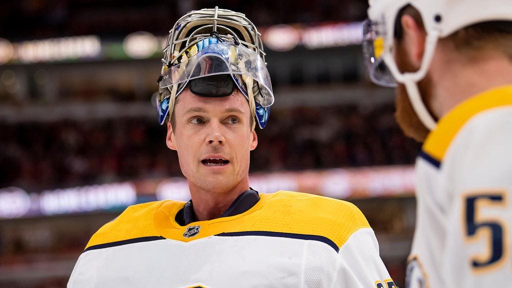 Pekka Rinne osui Chicago Blackhawksia vastaan.