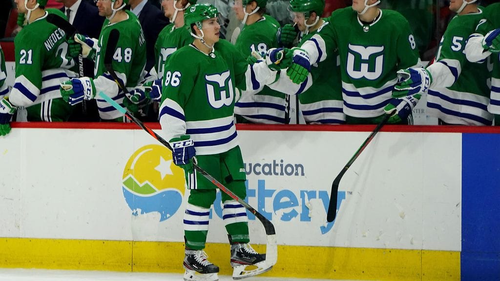 Teuvo Teräväinen naulasi Los Angeles Kingsiä vastaan tehot 1+1.