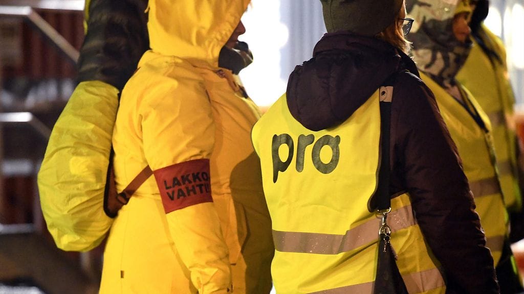 Ammattiliitto Pron mukaan lakkoon osallistuisi noin 500 toimihenkilöä.