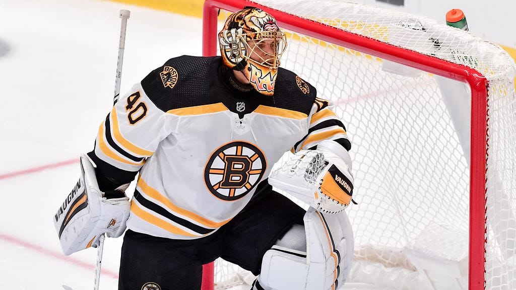 Boston Bruinsin Tuukka Raskin iltapuhde päättyi lyhyeen yön NHL-kierroksella.