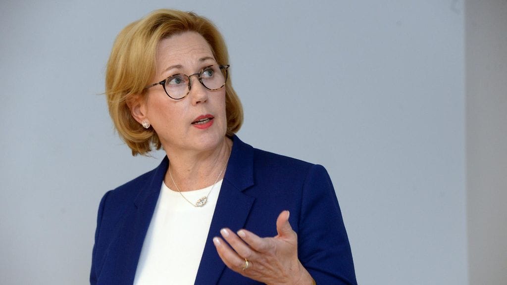 Työministeri Haatainen on siirtänyt lakkoa.