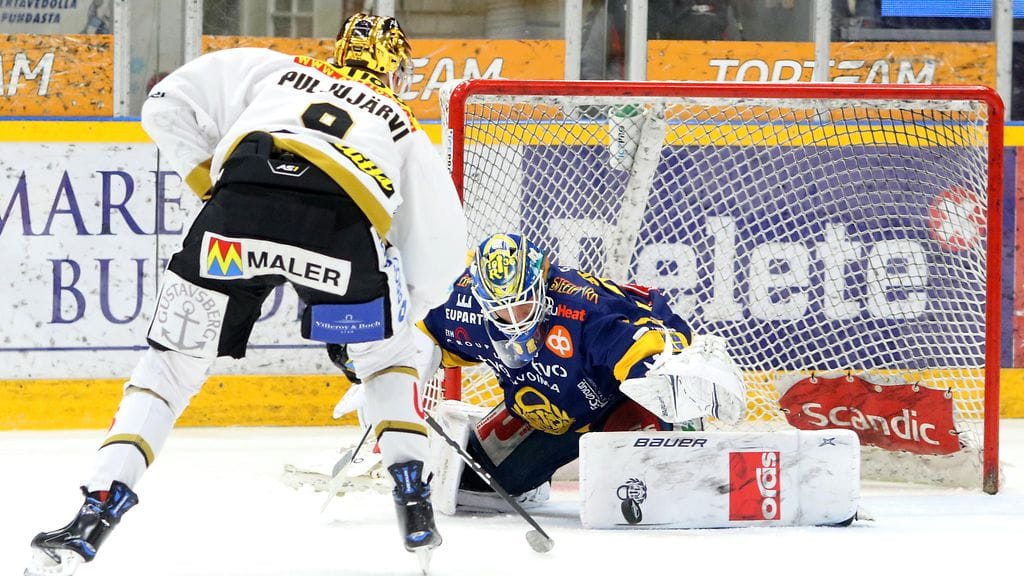 Jesse Puljujärvi pysäytettiin perjantain liigakierroksella.