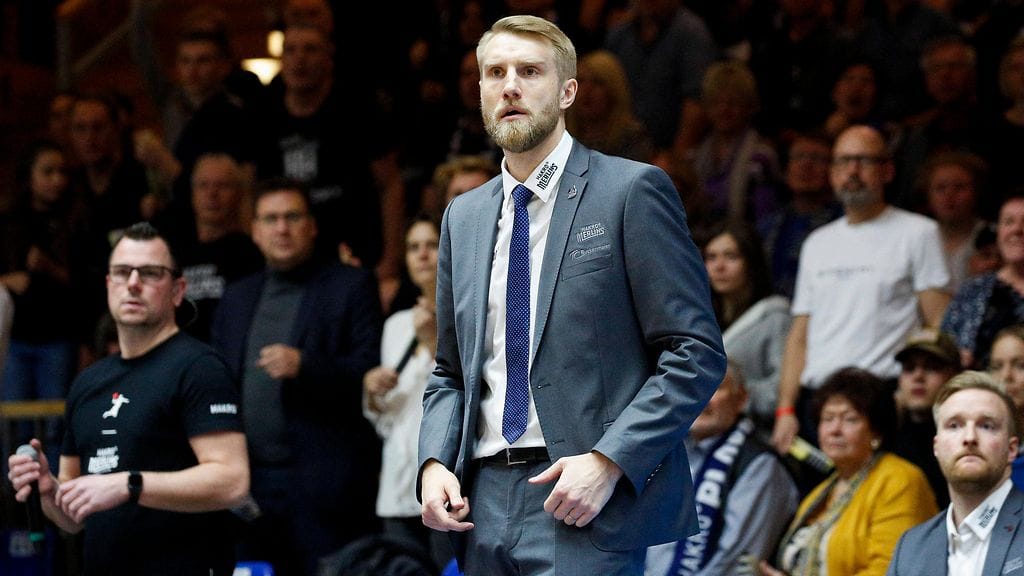 Tuomas Iisalo toimii Crailsheim Merlinsin päävalmentajana.