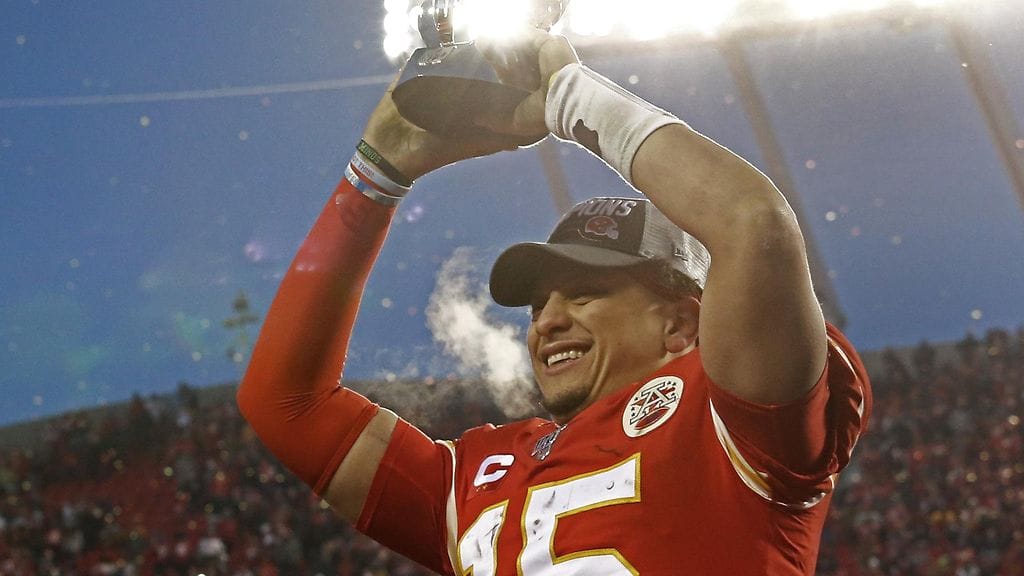 Patrick Mahomesin edustama Kansas City Chiefs eteni Super Bowlin finaaliin.