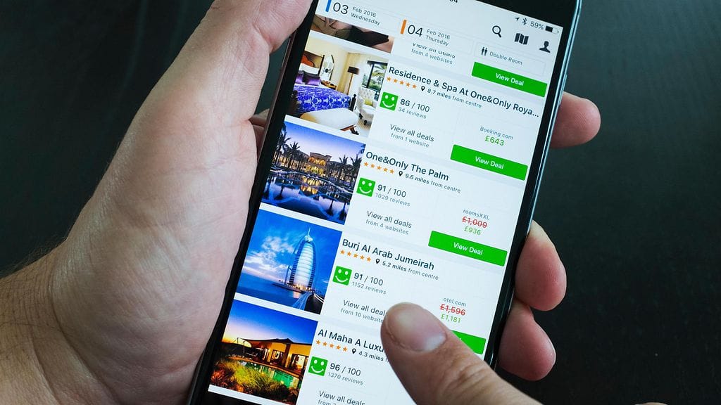 Trivago auttaa lupauksensa mukaan käyttäjää matkalaista löytämään "parhaan hinnan". Kuvituskuva.
