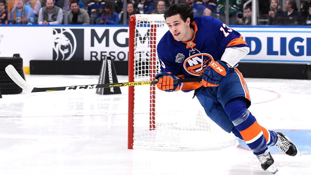 Mathew Barzal viiletti kovempaa kuin Connor McDavid.
