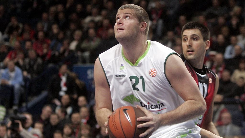 Robert Archibald Unicajan paidassa Euroliigassa tammikuussa 2010.
