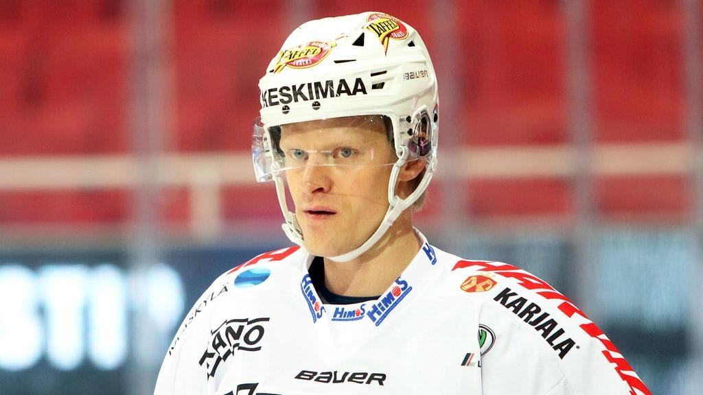 Jani Tuppurainen vaatii omiltaan parannusta.