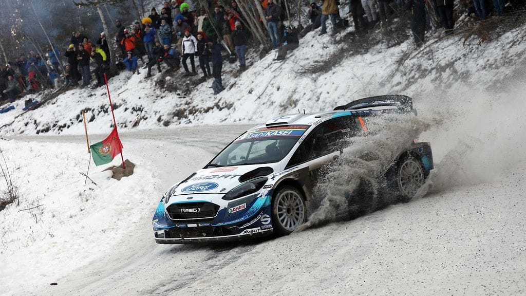 Esapekka Lappi vauhdissa Montessa