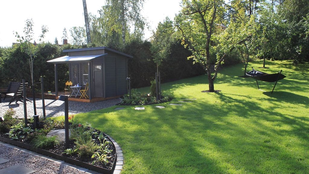 Kotoisa 3 jalkeen kuva_1_12_-takapiha