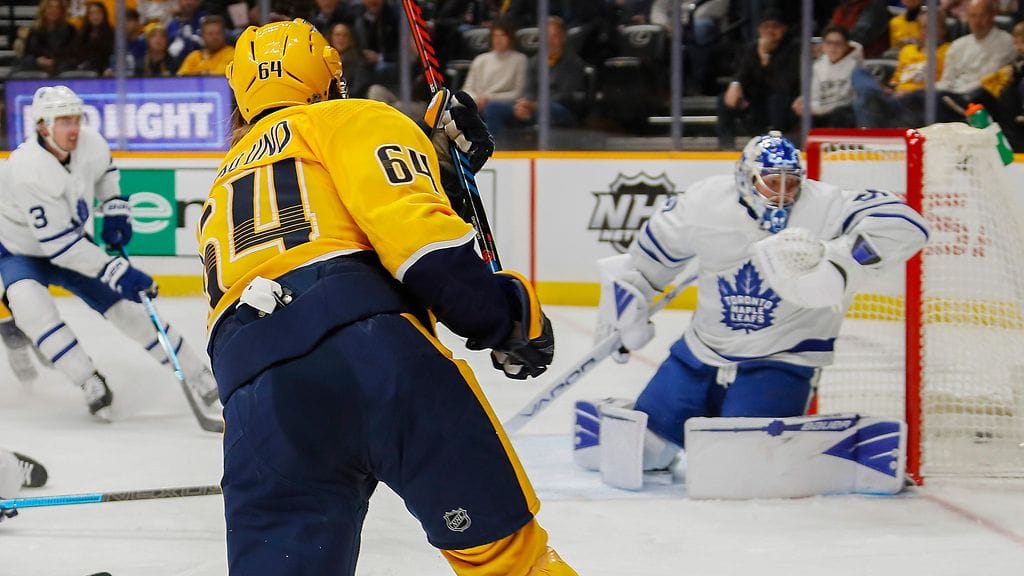 Nashville Predatorsin suomalaishyökkääjä Mikael Granlund heilutti maaliverkkoja ottelussa Toronto Maple Leafsia vastaan.