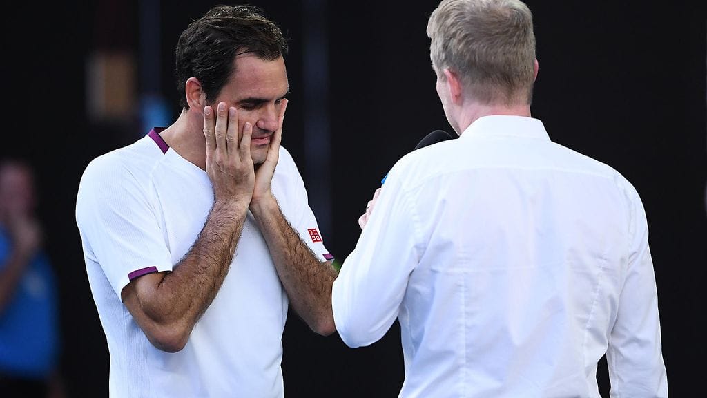 Roger Federer oli uupunut Jim Courierin haastattelussa ottelun jälkeen.