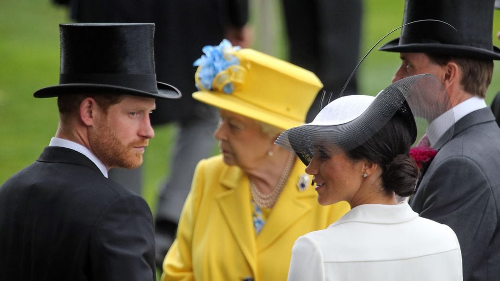 prinssi Harry kuningatar Elisabet herttuatar Meghan