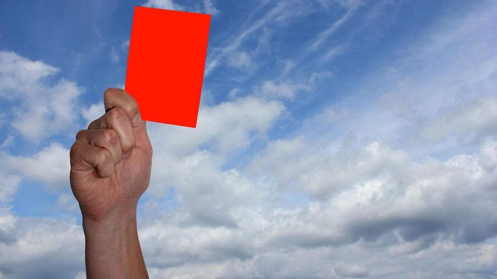 Kortit heiluivat Englannissa. Kuvituskuva.