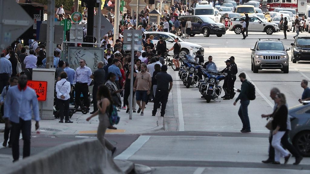 LK: Jamaikan maanjäristys, Miami