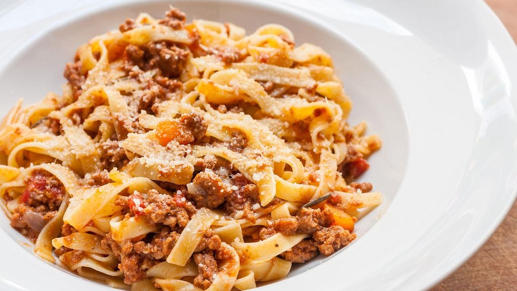 jauhelihakastike ragu alla bolognese