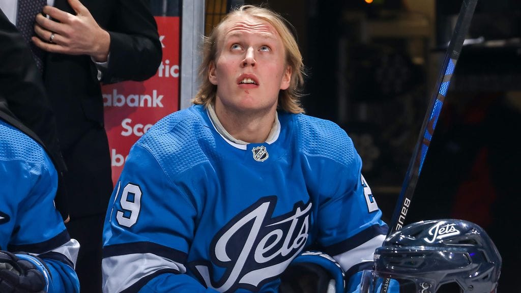 Patrik Laine ei halua kurittaa liikaa maalitolppia.