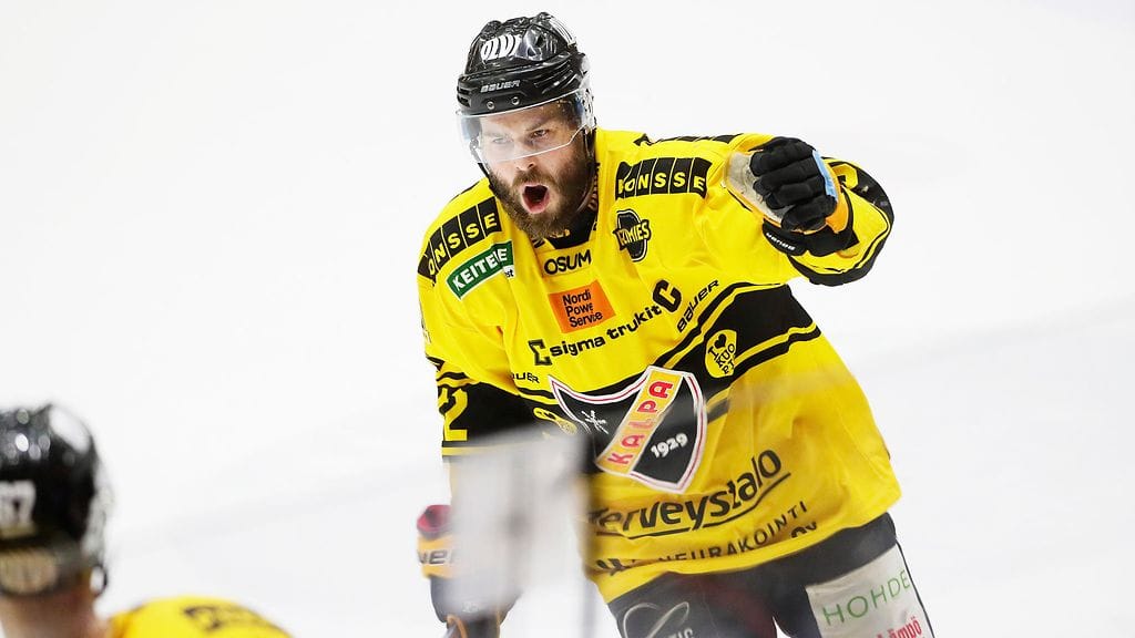 Tommi Jokinen iski voittomaalin HIFK:n verkkoon vain 13 sekuntia ennen päätössummeria.