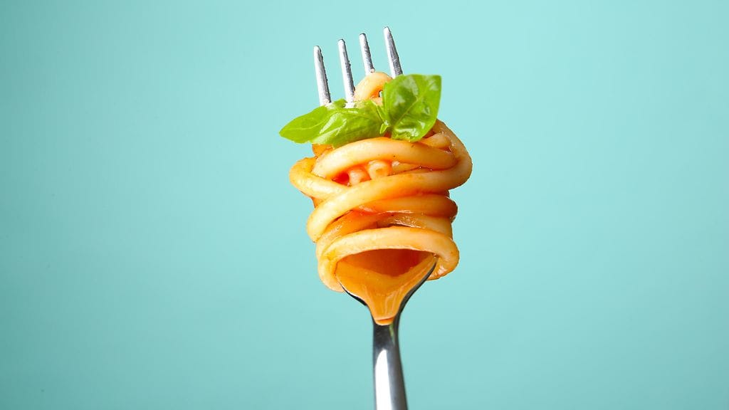 Haarukka on yllättävän monipuolinen apuväline keittiössä.