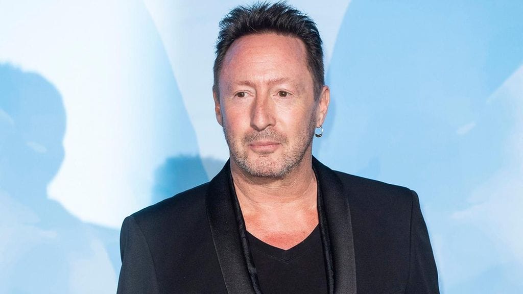 Julian Lennon kertoo, että ihotautilääkäri huomasi hänen päässään luomen, joka osoittautui pahanlaatuiseksi.