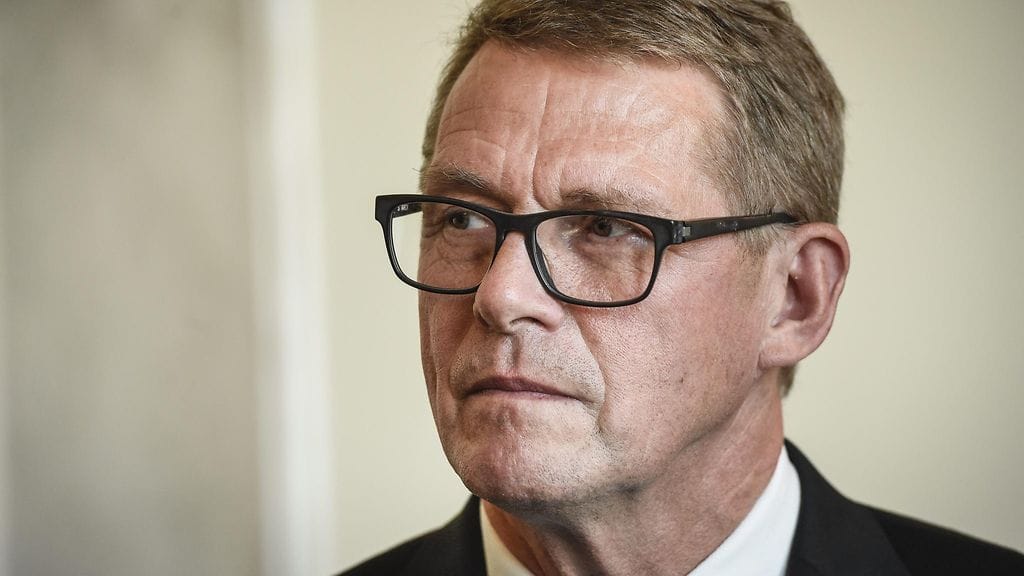 Matti Vanhanen jatkaa eduskunnan puhemiehenä.