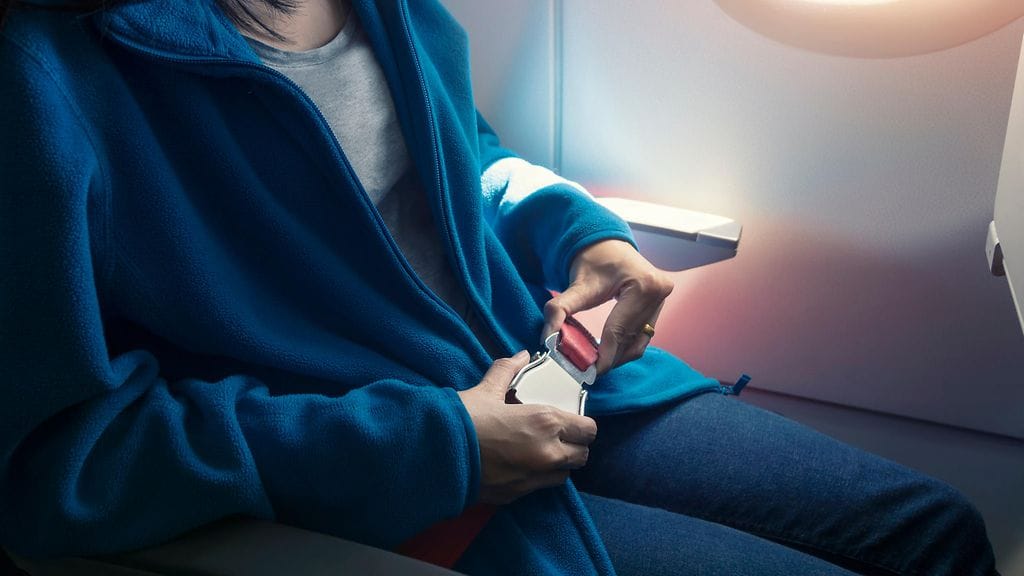 Tulevaisuudessa matkailu voisi muuttua oleellisella tavalla, sillä lentokoneen keskipenkin jättäminen tyhjäksi voisi tutkimuksen mukaan vähentää koronatartuntoja.