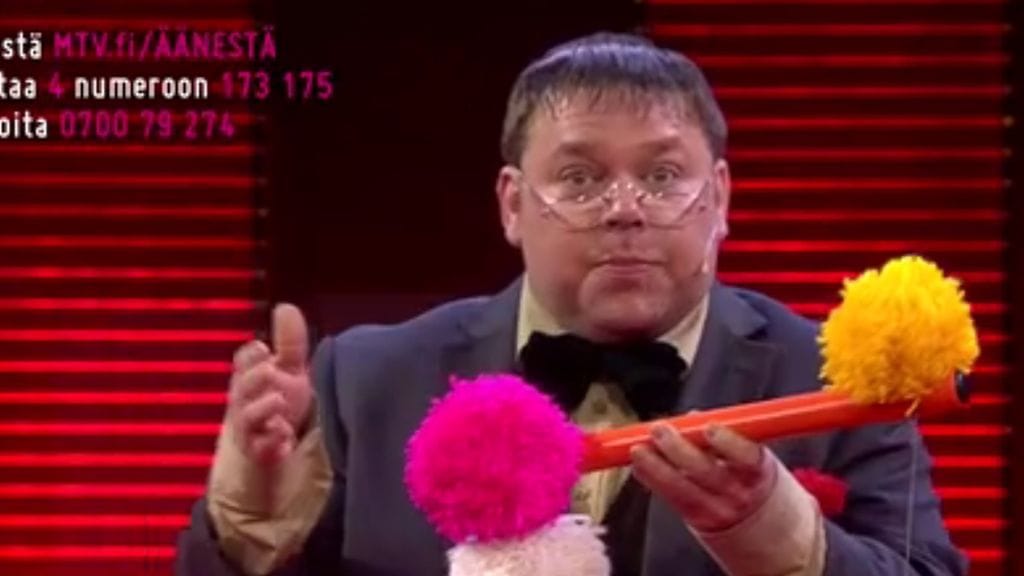 Urmas Viilunk esitteli taikatemppuja Putouksen neljännessä lähetyksessä.