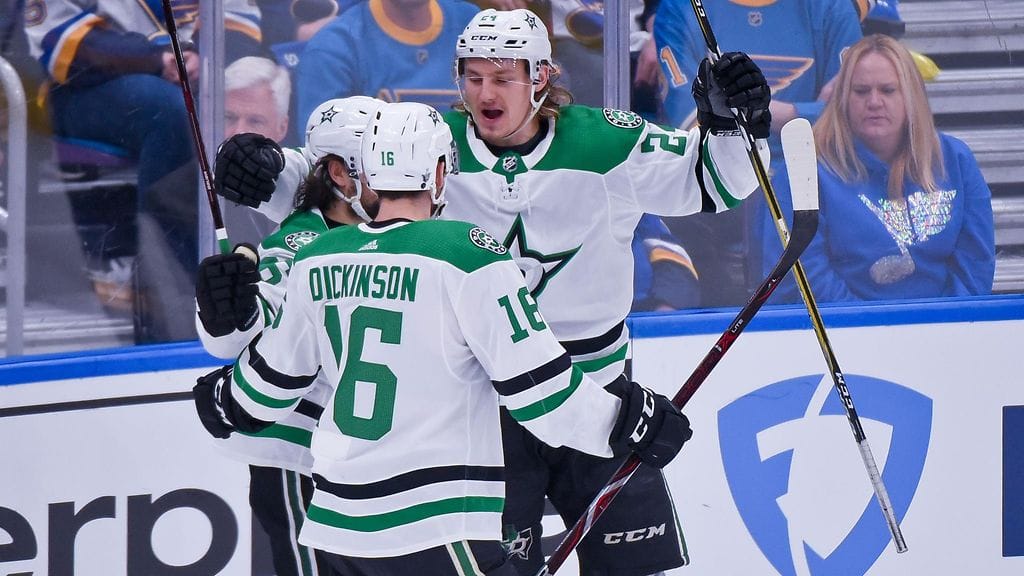 Roope Hintz nosti kahdella osumalla kauden maalimääränsä 17:ään.