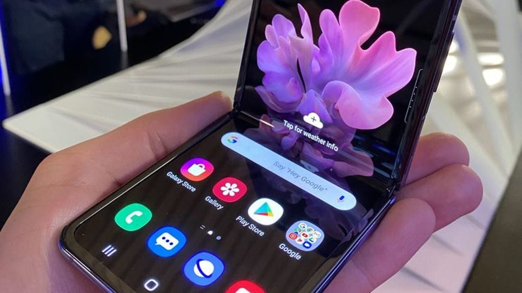 Samsung Galaxy Z Flip 1