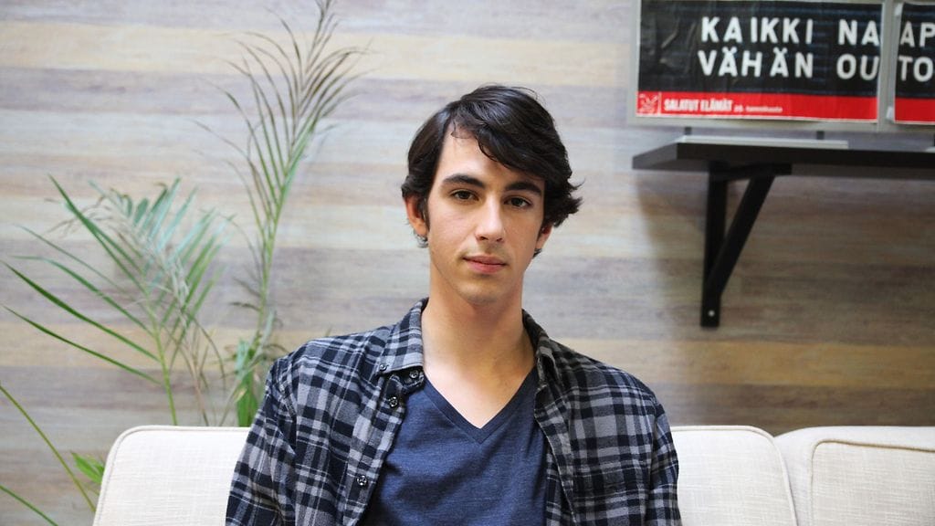 Pablo Ounaskari tanssi hiljattain vanhojen tanssit.