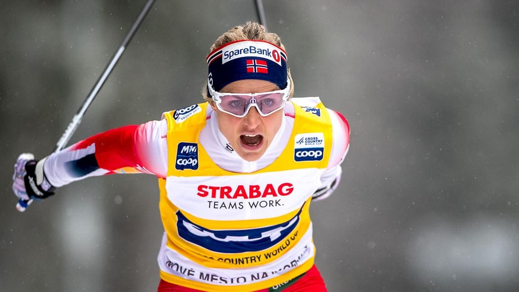 Therese Johaug paineli jälleen hurjaa vauhtia.
