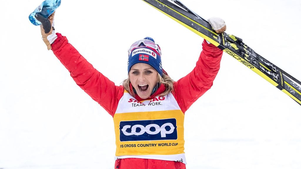 Therese Johaug pääsi jälleen tuulettamaan.