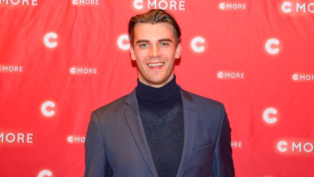 Jaakko Ohtonen tähdittää C Moren Hotel Swan -ohjelmaa.