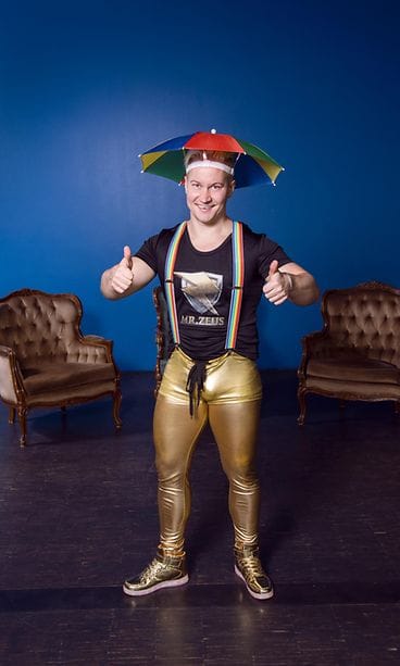 Miikka_Juhani_Launiainen_Mr.Zeus_03