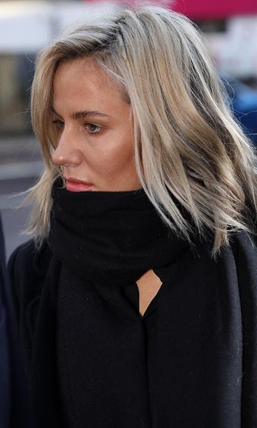 Caroline Flack pystykuva