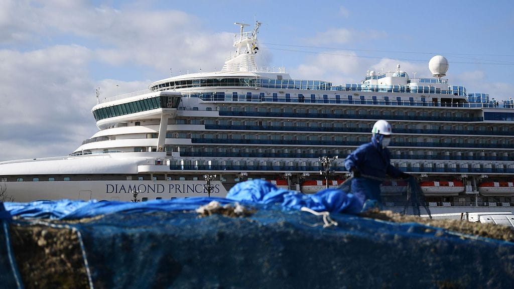 LK: Japanin risteilyalus, koronavirus