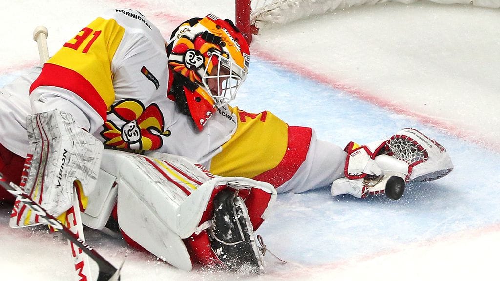 Antti Niemi pelasi Jokereiden maalilla hienon ottelun.