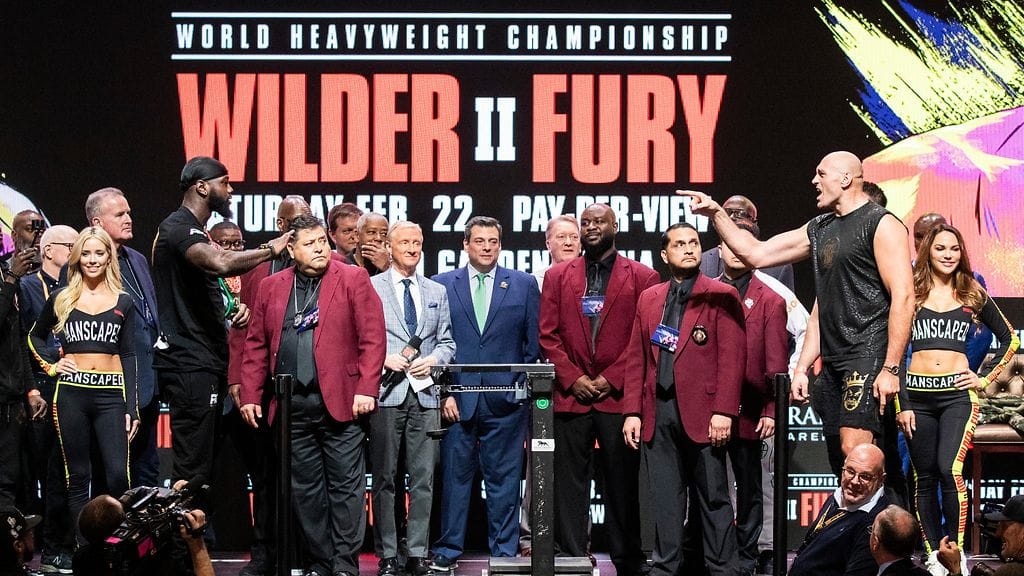 Deontay Wilder ja Tyson Fury pidettiin kaukana toisistaan punnitustilaisuudessa. Se ei estänyt kovaa sanasotaa kaksikon välillä.
