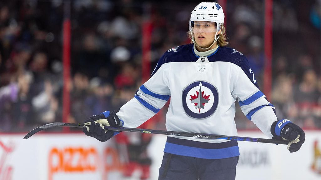 Patrik Laine onnistui maalinteossa lauantaina.