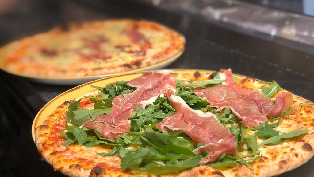 Classic Pizzan pizzoja.