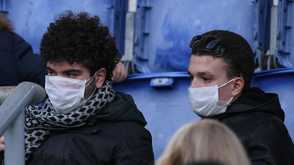 Italian Serie A:n jalkapallo-otteluita pelataan suljettujen ovien takana maassa löydettyjen koronavirustapausten takia.