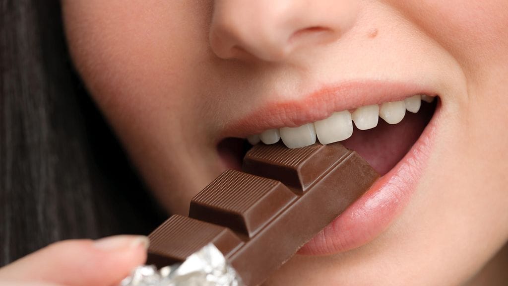 Karkki nostaa verensokeria nopeasti, mutta aiheuttaa myös verensokerin nopean laskun. Kuvituskuva.