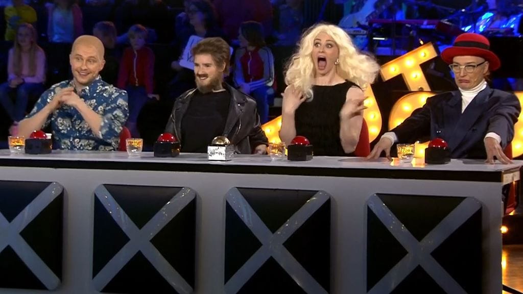 Putouksessa parodioitiin Talent Suomi -ohjelman tuomaristoa.