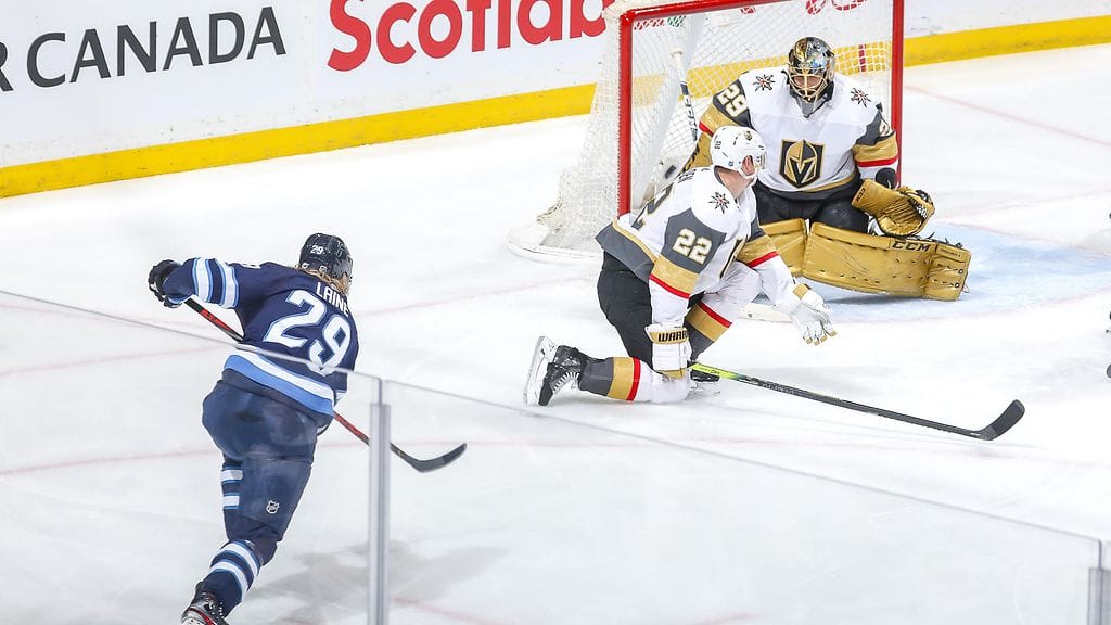 Patrik Laine iski tehot 1+1 Vegas Golden Knightsia vastaan.