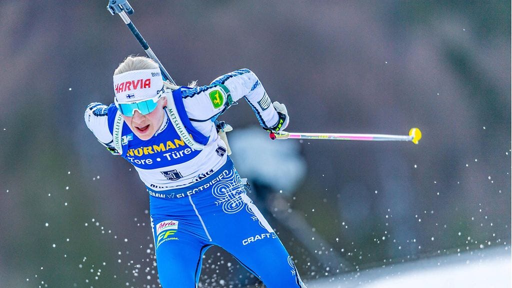 Kaisa Mäkäräinen tuli kisan lopun vahvasti.